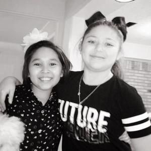 Meet your Posher, Efren